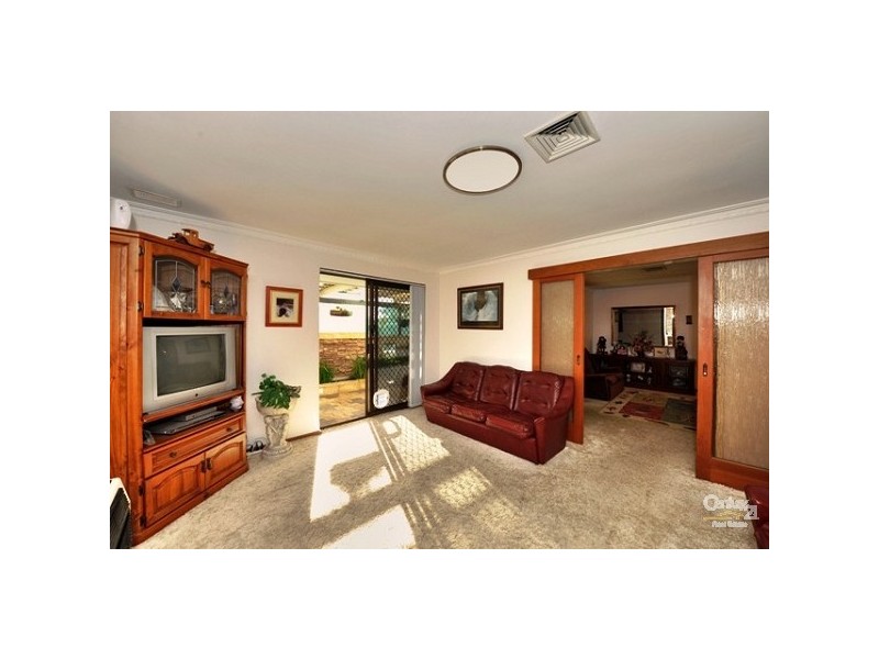 60 Wyeree Road, Mandurah WA 6210