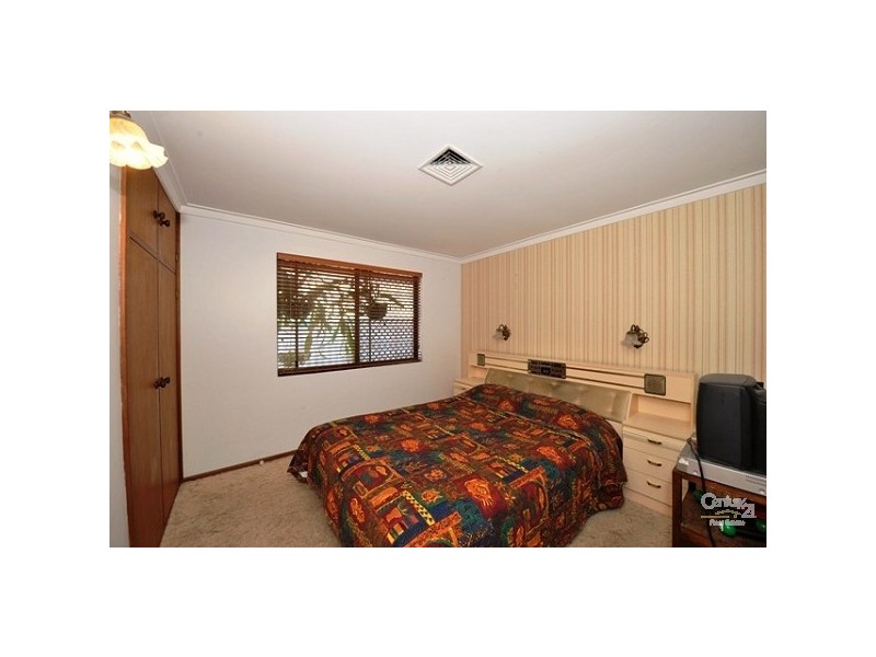 60 Wyeree Road, Mandurah WA 6210