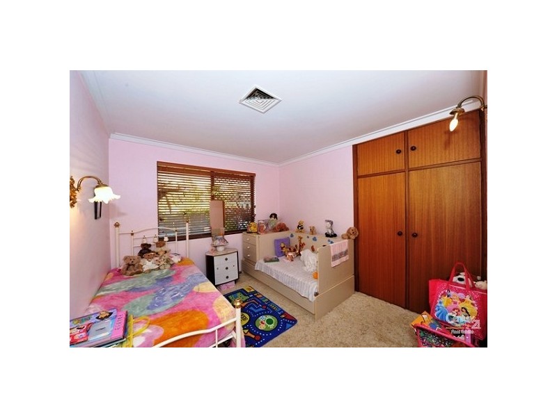 60 Wyeree Road, Mandurah WA 6210