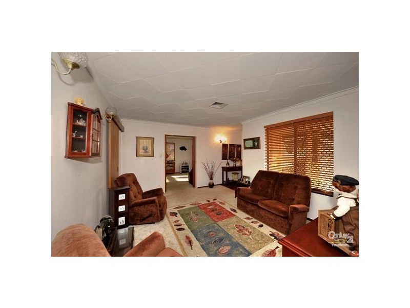 60 Wyeree Road, Mandurah WA 6210