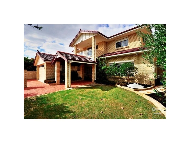 11 Ronsard, Halls Head WA 6210