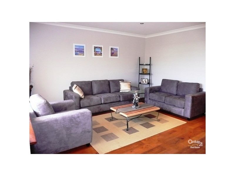 8 Dunsborough Court, Dawesville WA 6211