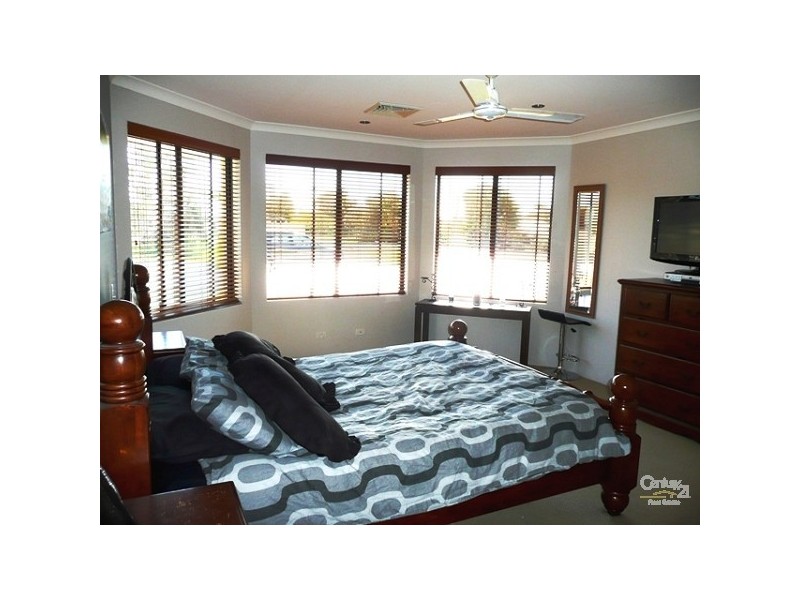 8 Dunsborough Court, Dawesville WA 6211