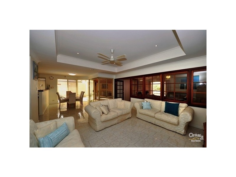 11 Ronsard Drive, San Remo WA 6210