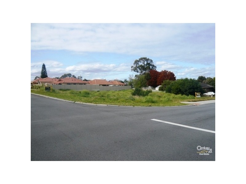 20 Elizabeth Street, Mandurah WA 6210