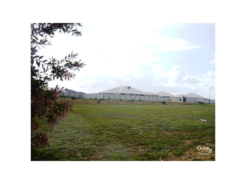 9 Kirkland Way, Meadow Springs WA 6210