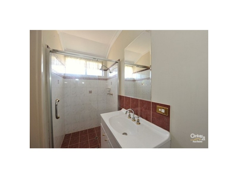1 Talwood Place, Halls Head WA 6210