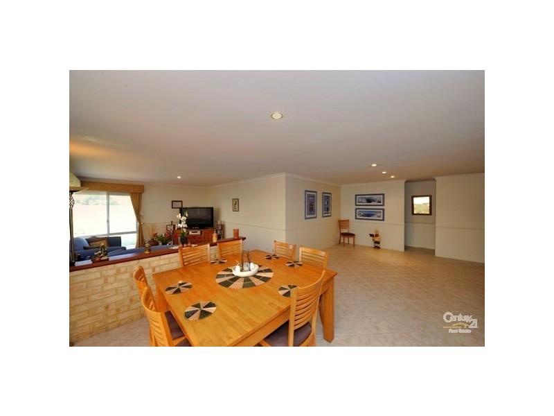 20 Reilly Street, Singleton WA 6175