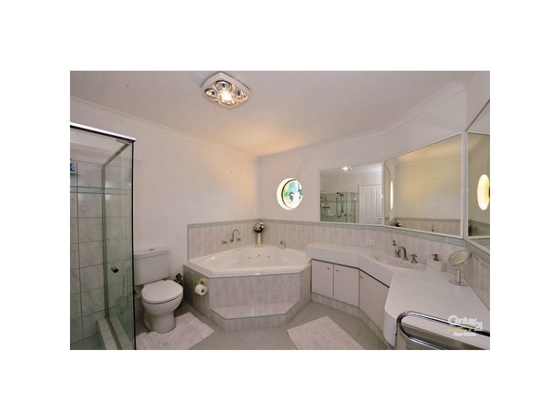 4 Boileau Place, San Remo WA 6210