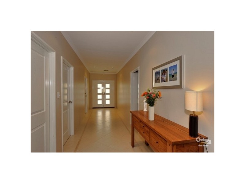 5 Tambellup Drive, Dawesville WA 6211