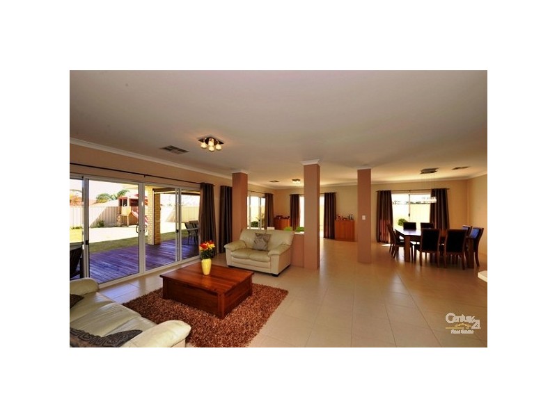 5 Tambellup Drive, Dawesville WA 6211