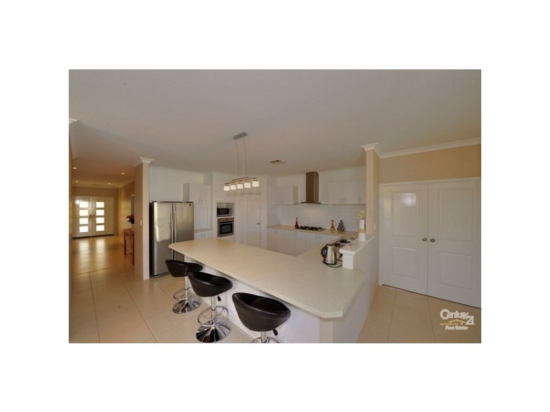 5 Tambellup Drive, Dawesville WA 6211