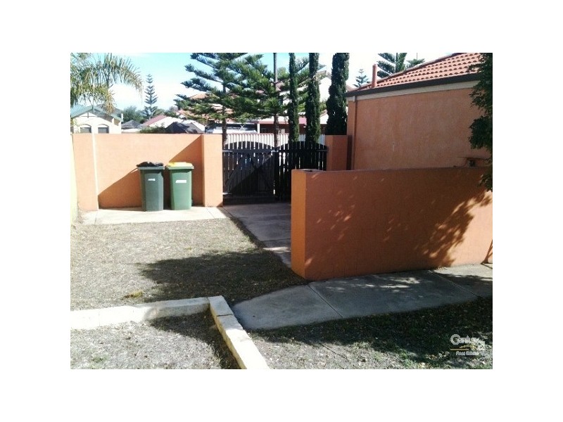 1 Governer Drive, Falcon WA 6210