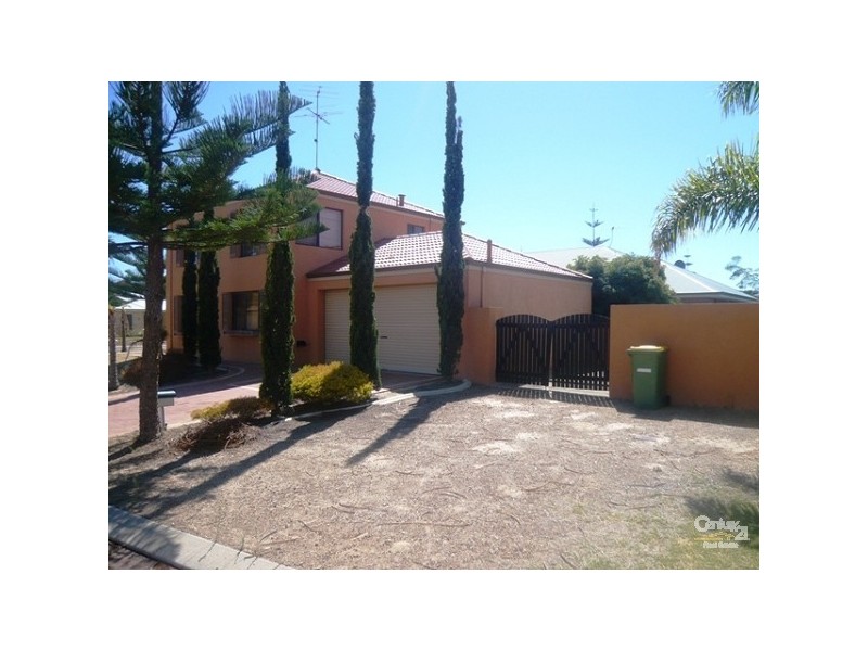 1 Governer Drive, Falcon WA 6210