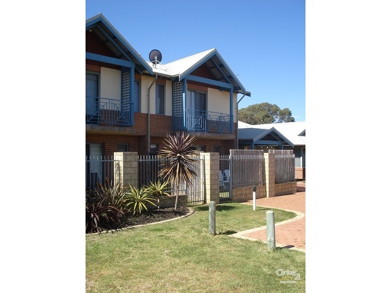 11/1 Waterside Drive DUDLEY PARK, Mandurah WA 6210