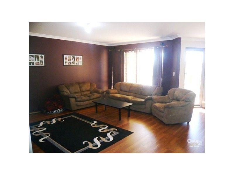 25 Teague Way, Lakelands WA 6180