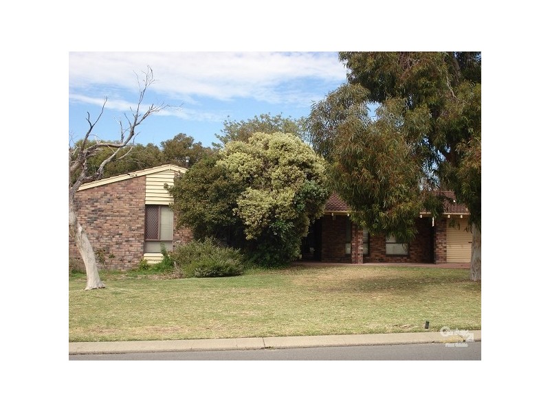 120 McLarty Road HALLS HEAD, Mandurah WA 6210