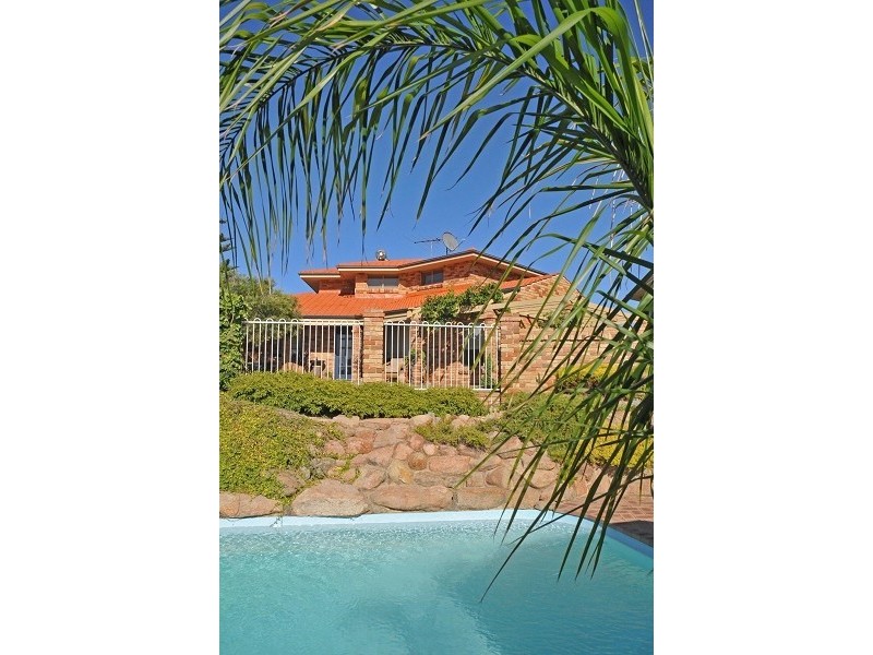 3 Coral Court, Halls Head WA 6210