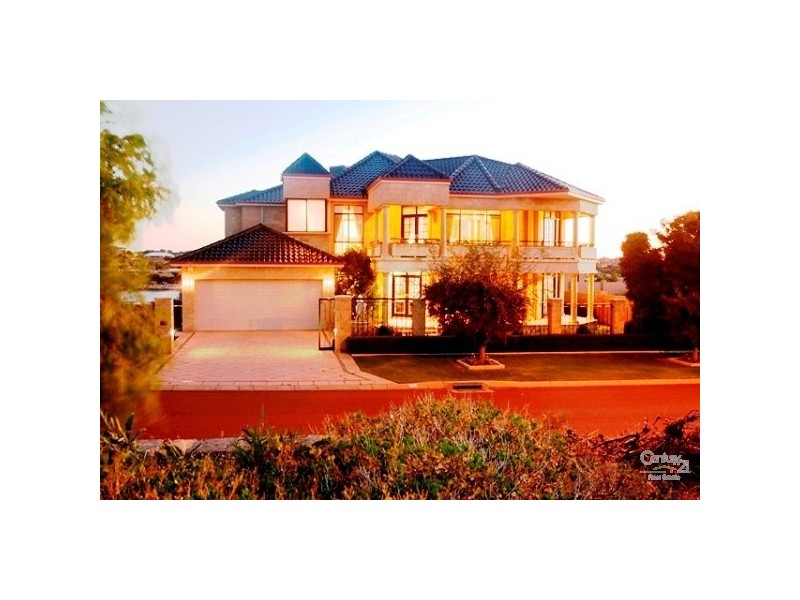 9 Captain Court PORT BOUVARD, Mandurah WA 6210