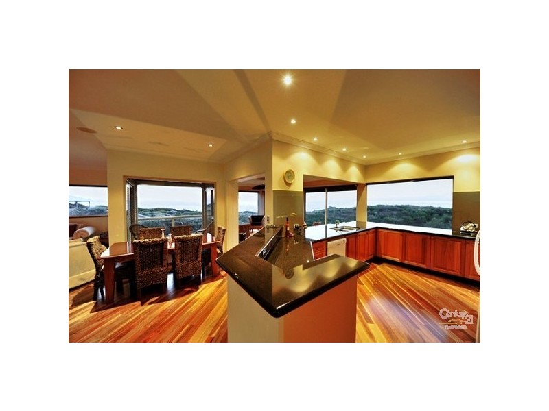 49 Admiralty Crescent, Halls Head WA 6210