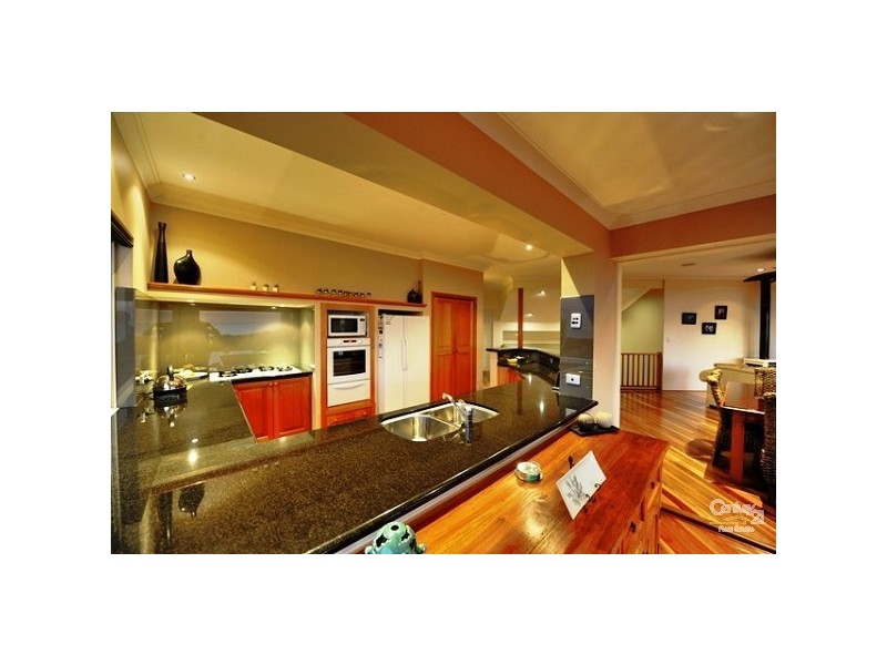 49 Admiralty Crescent, Halls Head WA 6210