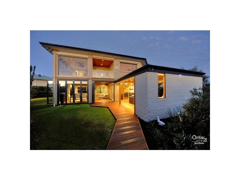 49 Admiralty Crescent, Halls Head WA 6210