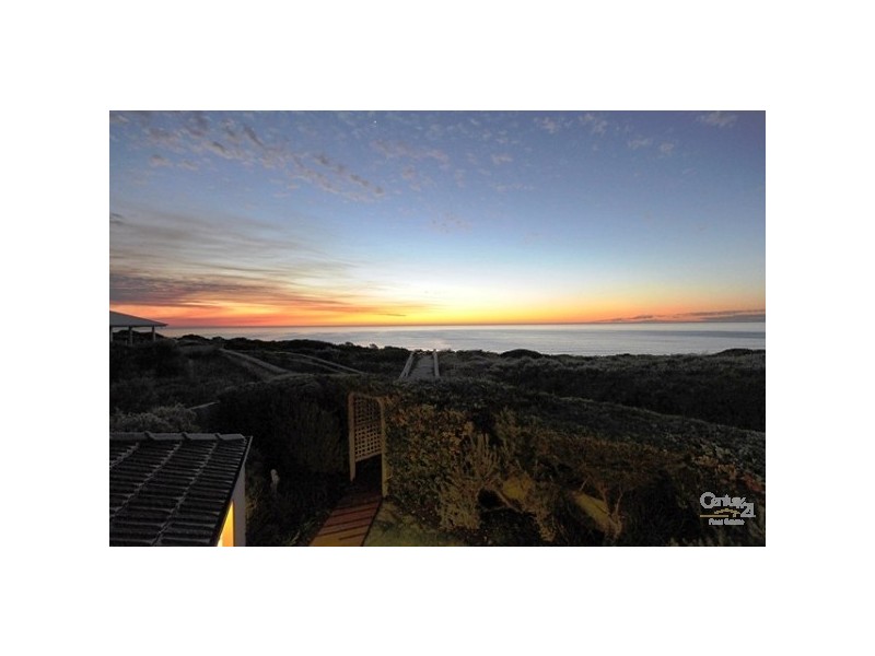 49 Admiralty Crescent, Halls Head WA 6210