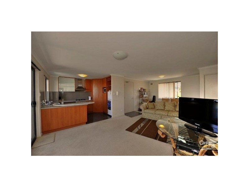 15, 206 Mary Street, Halls Head WA 6210