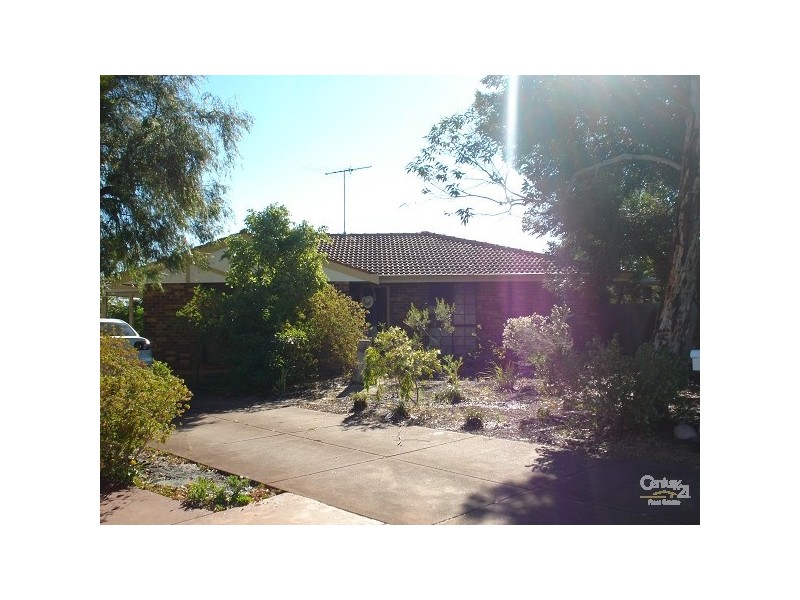 2 Kent Close HALLS HEAD, Mandurah WA 6210