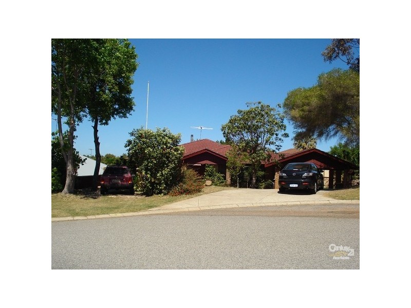 9 Banyon Close HALLS HEAD, Mandurah WA 6210