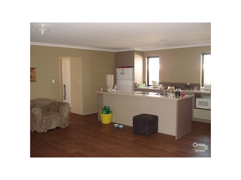 3 Garcia Loop LAKELANDS, Mandurah WA 6210