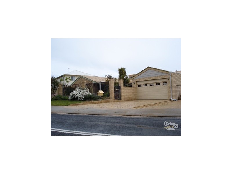 16 Karinga Road SAN REMO, Mandurah WA 6210