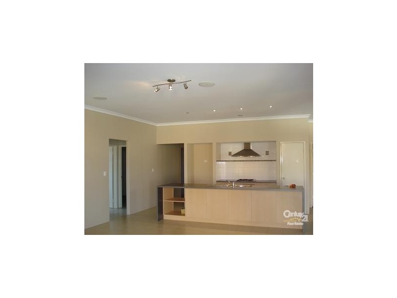 71 Nottely Avenue SECRET HARBOUR, Mandurah WA 6210