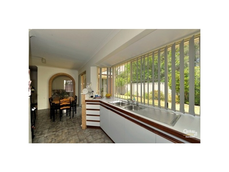 2/27 Service Street, Mandurah WA 6210