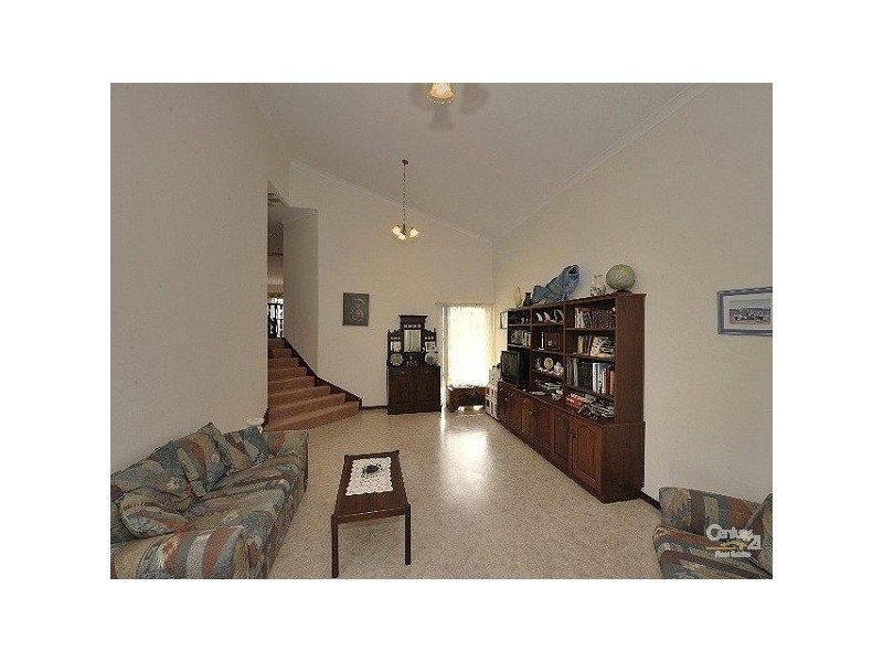 45 Leighton Road, Halls Head WA 6210