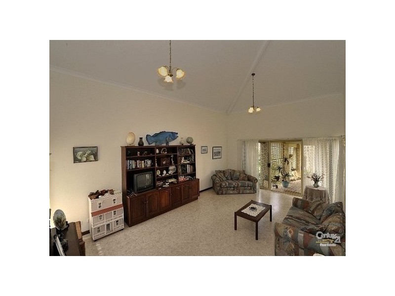 45 Leighton Road, Halls Head WA 6210