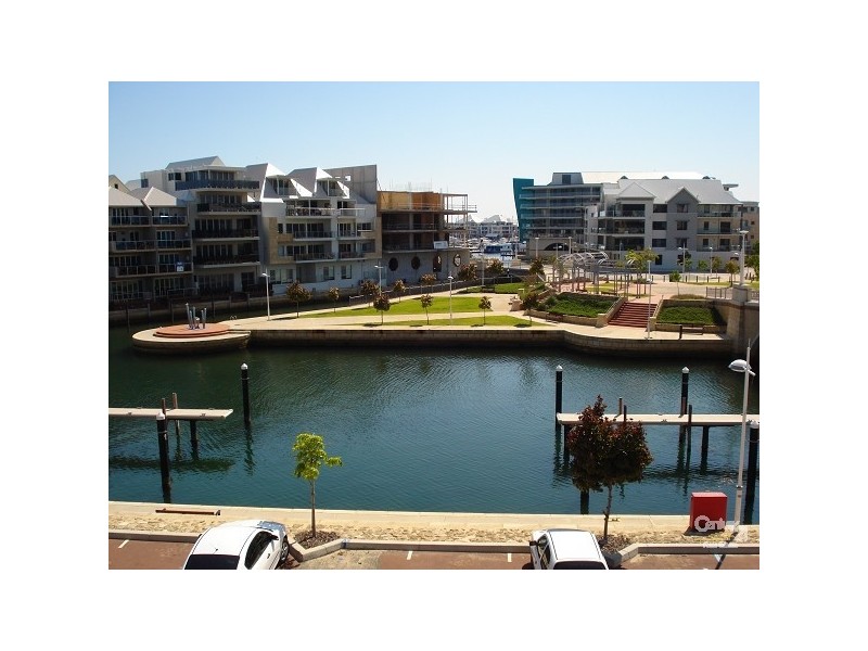 2/25 Gallileo Loop MANDURAH MARINA, Mandurah WA 6210