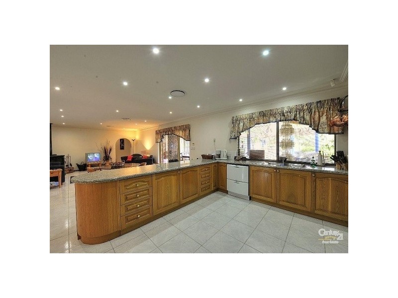 42 Nutbush Avenue, Pleasant Grove, Falcon WA 6210