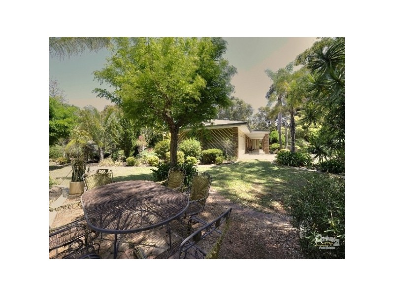 42 Nutbush Avenue, Pleasant Grove, Falcon WA 6210