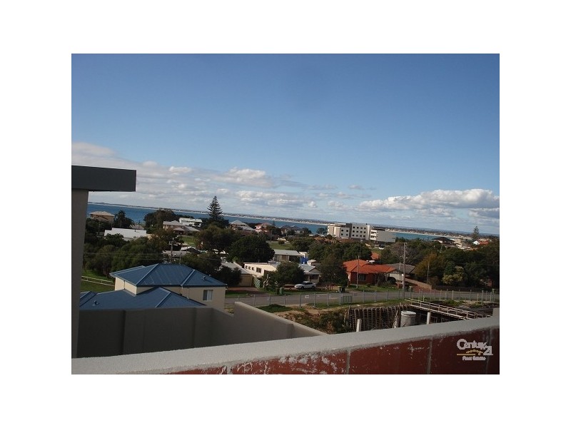 20/35b Halls Head Parade HALLS HEAD, Mandurah WA 6210