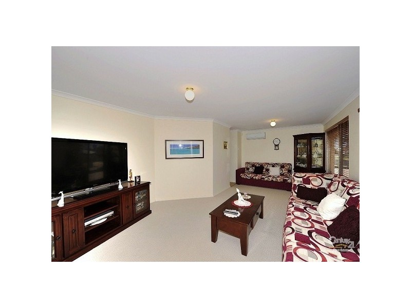 8 Wardell Loop, Dudley Park WA 6210