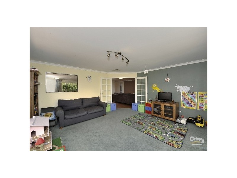 53 Pebble Beach Boulevard, Meadow Springs WA 6210