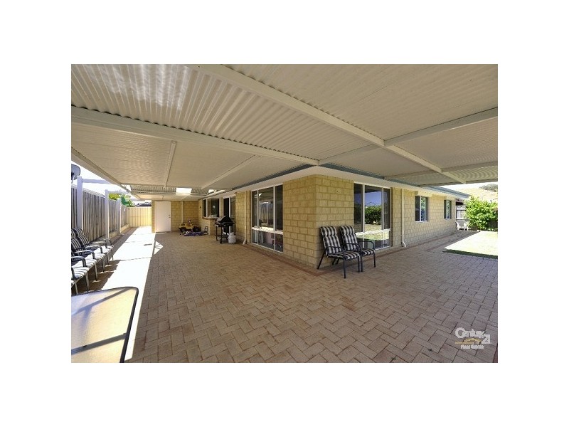 53 Pebble Beach Boulevard, Meadow Springs WA 6210