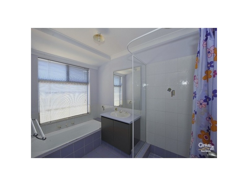 53 Pebble Beach Boulevard, Meadow Springs WA 6210