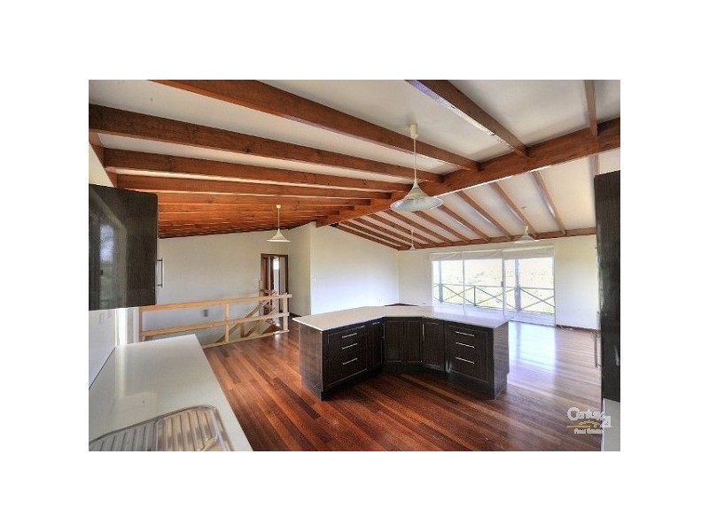 8 Marsh Place, Halls Head WA 6210