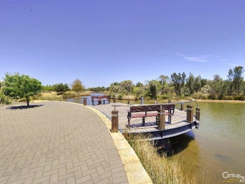 8/1 Mariners Cove, Dudley Park WA 6210