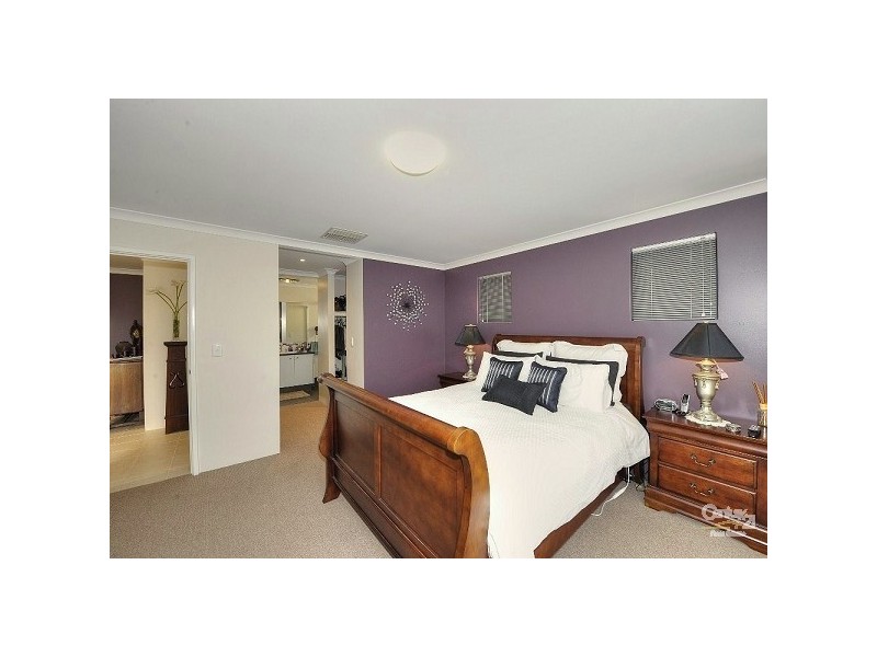 17 Yindana Blvd, Lakelands WA 6180