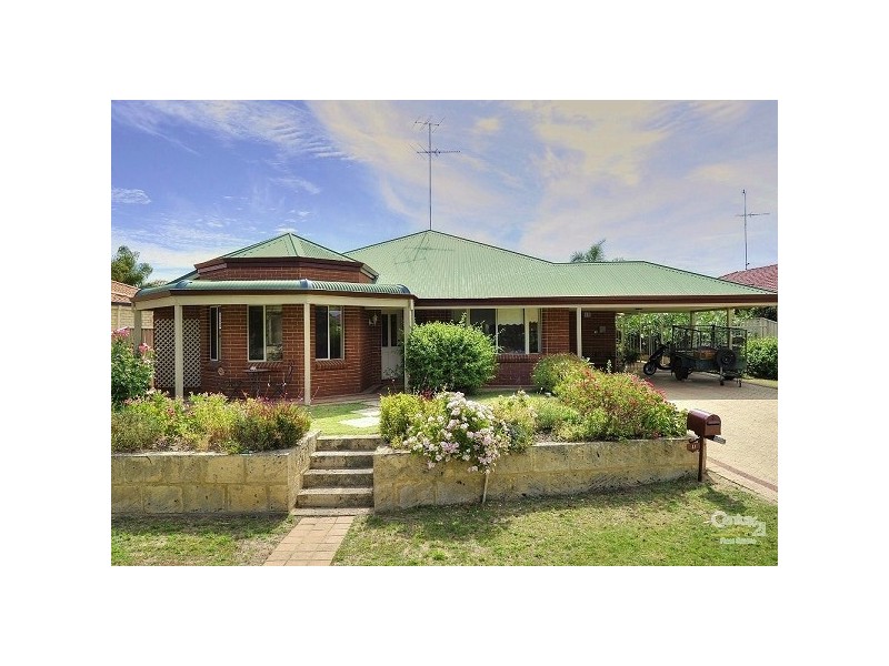 11 Dalewood Gardens, Meadow Springs WA 6210