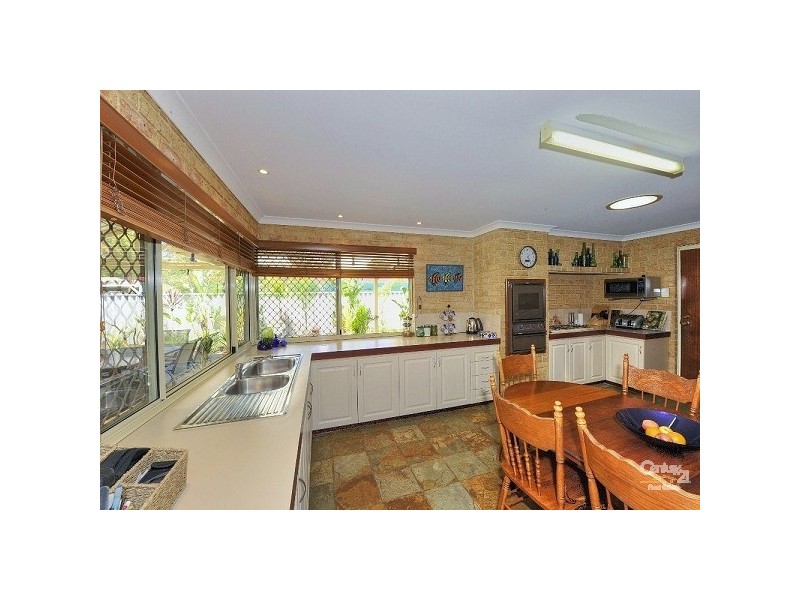 23 Norwich Close, Greenfields WA 6210