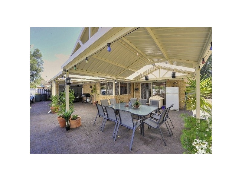 23 Norwich Close, Greenfields WA 6210